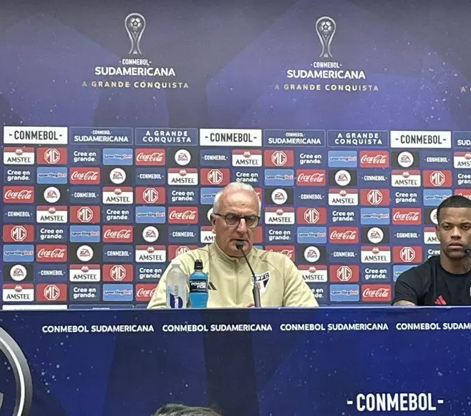 Dorival Júnior nega contato da CBF, mas sonha com a Seleção Brasileira. Entenda!