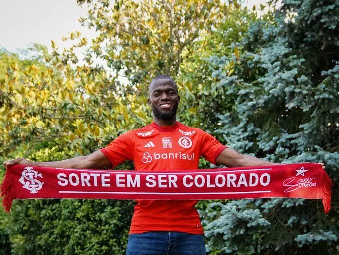 Confira os números da temporada 22/23 do Enner Valencia pelo Fenerbahçe e Equador. Veja!