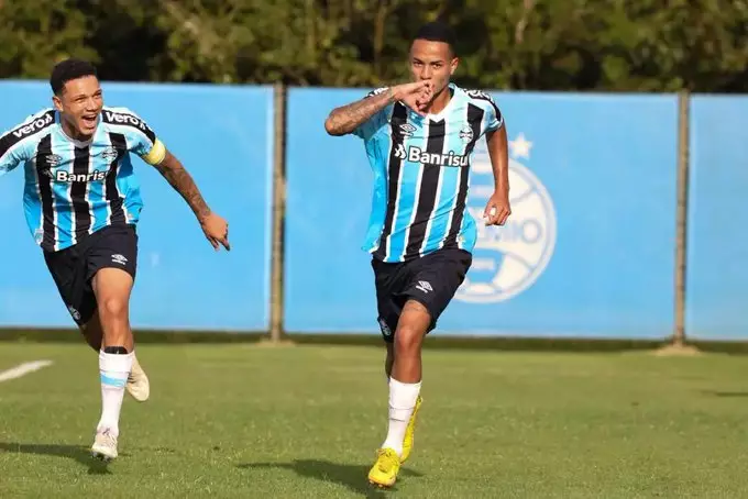 Jovem promessa Kauan Kelvin deixa o Grêmio e se transfere para o Braga-POR. Entenda!