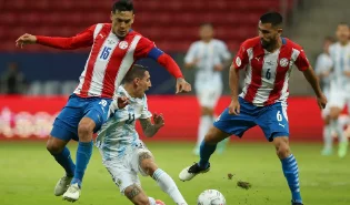 Paraguai divulga convocação com Gómez, Balbuena, Villasanti e Galarza. veja!