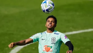 Rodrygo qualifica: “Falei das pessoas que se comportaram mal com Vini, não de todos os torcedores do Valência”. veja!