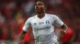 Grêmio empata em 1 a 1 nos acréscimos com o Bahia pelo jogo de ida das quartas de final Copa do Brasil.