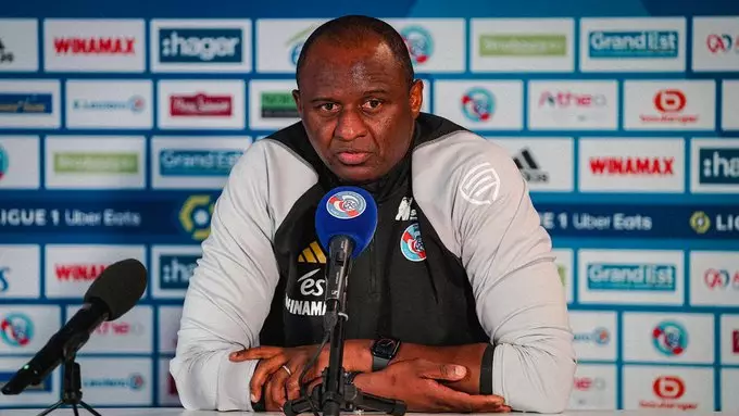 Patrick Vieira, é anunciado como novo técnico do Strasbourg. Entenda!
