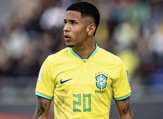 Girona anuncia empréstimo do atacante Savinho, do Troyes. Entenda!