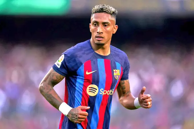 Manchester City demonstra interesse em Raphinha como possível substituto de Mahrez. Entenda!