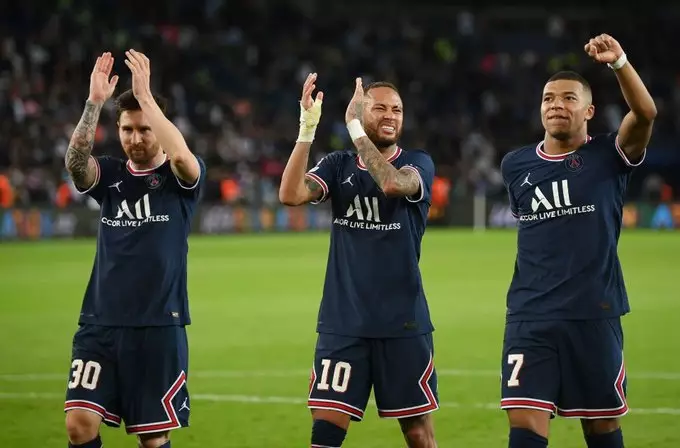 Neymar reafirma compromisso com PSG e Seleção Brasileira. Entenda!