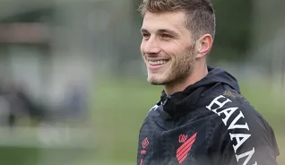 Bento confirma proposta da Inter de Milão e diz que o sonho dele está na mão do presidente. Entenda!