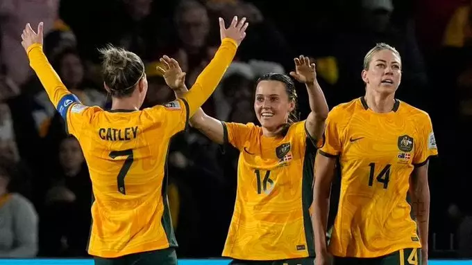 Austrália avança para as quartas de final da Copa do Mundo Feminina com vitória sobre a Dinamarca. Entenda!