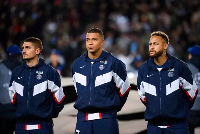 Mbappé de fora por conflito contratual e Neymar por virose na estreia do PSG. Entenda!