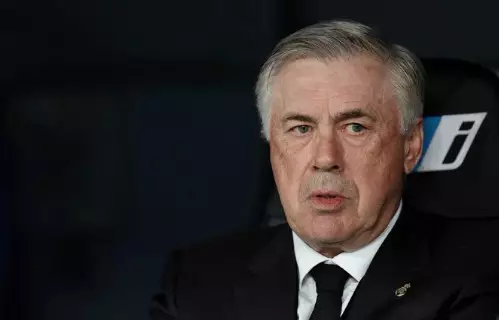 Ancelotti critica presidente da Federação Espanhola por gestos inapropriados após vitória no Mundial Feminino. Entenda!
