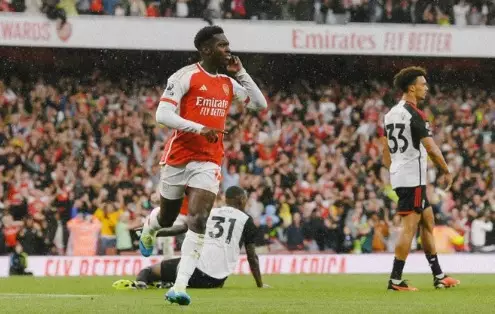 Empate emocionante entre Arsenal e Fulham termina 2-2 na Premier League. Entenda!