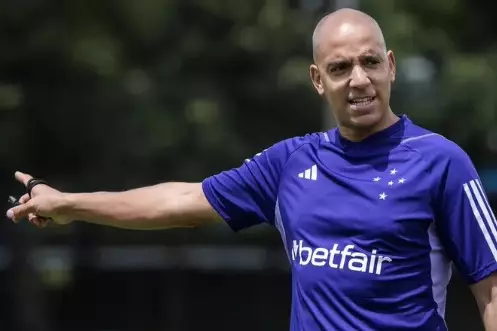 Cruzeiro demite técnico Pepa após sequência de resultados negativos. Entenda!