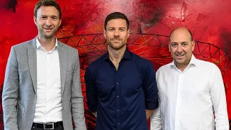 Xabi Alonso acaba com os rumores: renova com o Bayer Leverkusen até 2026. Entenda!
