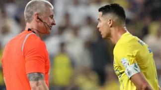 Cristiano Ronaldo discute com Daronco em vitória do Al-Nassr; veja!