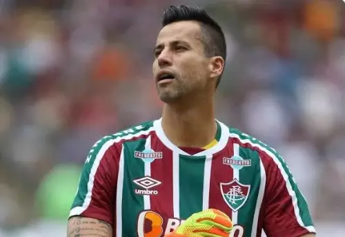 Fábio do Fluminense alcança terceiro lugar na história da Libertadores com 97 jogos. Entenda!
