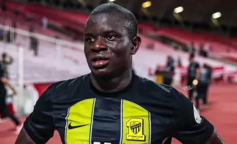 Al-Ittihad assume a liderança da Liga Saudita com vitória sobre Al-Fateh. Entenda!