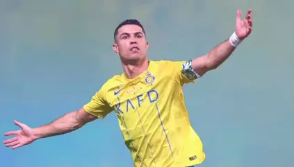 Cristiano Ronaldo lidera a liga saudita em gols e assistências. Entenda!