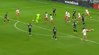 Goleiro vai ao ataque no fim, dá assistência e salva Minnesota de derrota na MLS. veja!