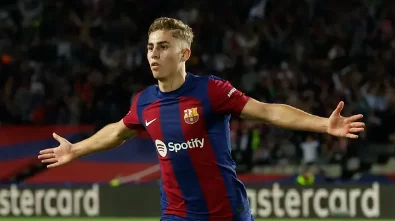 O Barça venceu Shakhtar Donetsk por 2 a 1 e segue 100% na Champions League. veja!