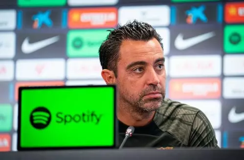 Barcelona enfrenta Porto na Liga dos Campeões com 3 ausências cruciais por lesão. Entenda!