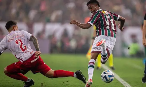 Decisão na Libertadores: Internacional e Fluminense buscam vaga na final após empate no jogo de ida. Entenda!