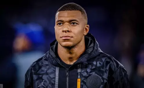 Duelo no grupo F da Champions: PSG visita o Newcastle. Entenda!