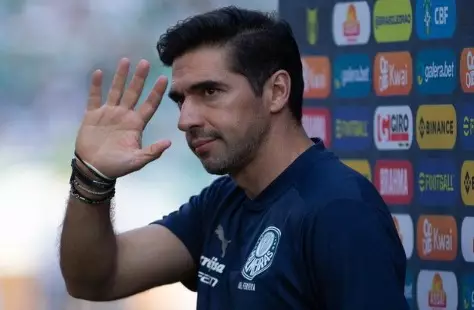 Abel Ferreira desapontado com reação da torcida após derrota do Palmeiras. Entenda!