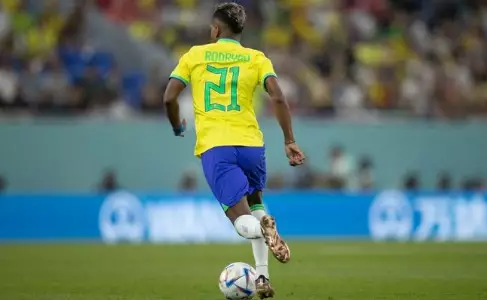 Rodrygo busca superar trauma do pênalti na Copa do Mundo através da terapia. Entenda!