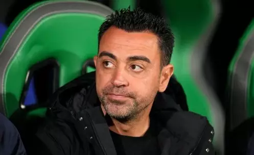 Xavi do Barcelona critica comentário de dirigente sobre Vinicius Junior. Entenda!