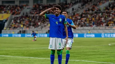 Seleção Brasileira Sub-17 vence Inglaterra por 2 a 1 e avança às oitavas no Mundial. veja!