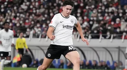 Da Alzira à Bundesliga: Nacho Ferri, o ‘Espanhol Haaland’ já marca pelo Eintracht Frankfurt. veja!