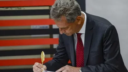 Landim cita trajetória pessoal para defender SAF no Flamengo: “Ganhei dinheiro fazendo isso”. Entenda!