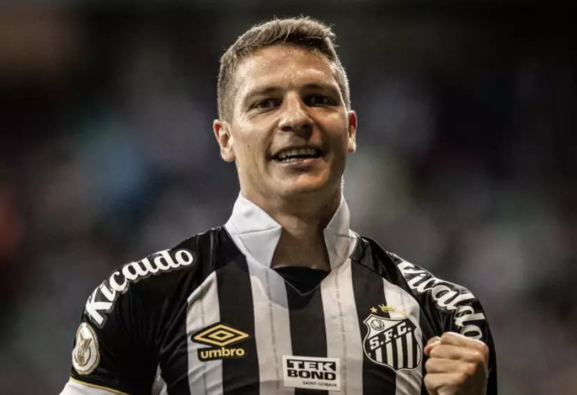 Santos vence o Goiás por 1 a 0 e consolida sua posição no Brasileirão. Entenda!