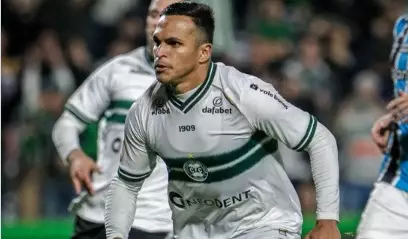 Confronto importante entre Coritiba e Goiás na luta contra o rebaixamento. Entenda!