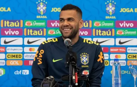 Ministério Público espanhol solicita 9 anos de prisão para Dani Alves. Entenda!