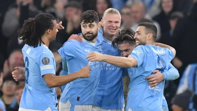 Manchester City vence o Young Boys por 3 a 0 e se classifica para às oitavas da Champions League.