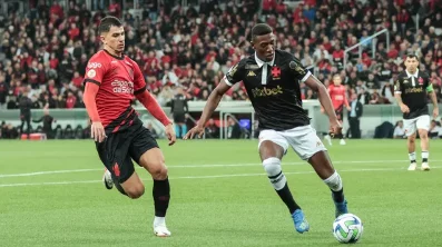 Empate em 0 a 0 deixa Athletico-PR distante da Libertadores e Vasco fora do Z-4. veja!