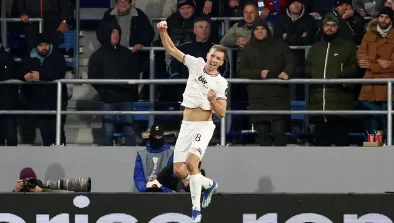 West Ham vence TSC Backa Topola por 1 a 0 com gol no fim e se mantém líder do grupo na Liga Europa. Entenda!