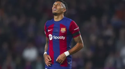 Ex-atacante do Barcelona sai em defesa de Raphinha: Trabalha sem parar. entenda!