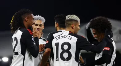 Fulham goleou o Nottingham Forest por 5 a 0 no 300º jogo de Willian na Premier League