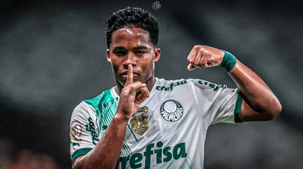 Atacante Endrick, do Palmeiras, desembarca em Madri para etapa inicial na jornada com o Real Madrid. Entenda!
