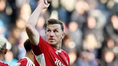 Hat-trick de Chris Wood impulsiona Nottingham Forest em vitória surpreendente sobre o Newcastle. Entenda!