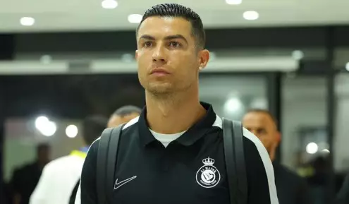 Confronto decisivo na Liga Saudita: Al-Ittihad enfrenta o Al-Nassr em Jogo atrasado. Entenda!