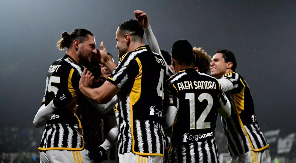 Juventus supera Roma por 1 a 0 em clássico decisivo e encerra 2023 na perseguição à líder. Entenda!