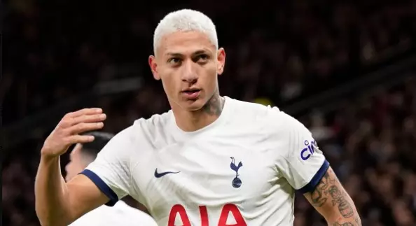 Manchester United e Tottenham empatam em 2 a 2 na Premier League. Entenda!