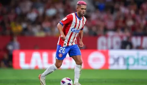 Girona segura empate e continua na liderança da LaLiga após confronto com o Almería. Entenda!