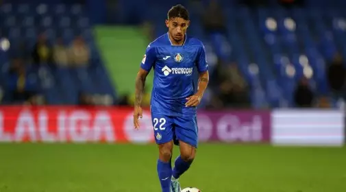 Botafogo reforça lateral-direita com contratação de Damián Suárez. Entenda!