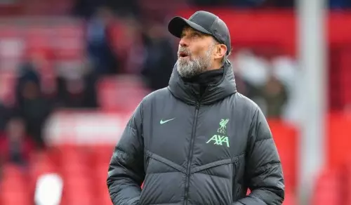 Vitória dramática do Liverpool mantém liderança na Premier League. Entenda!