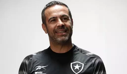 Botafogo anuncia a contratação do técnico português Artur Jorge, ex-Braga. Entenda!