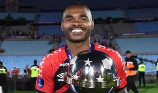 Nikão retorna ao Athletico-PR por empréstimo do São Paulo. Entenda!